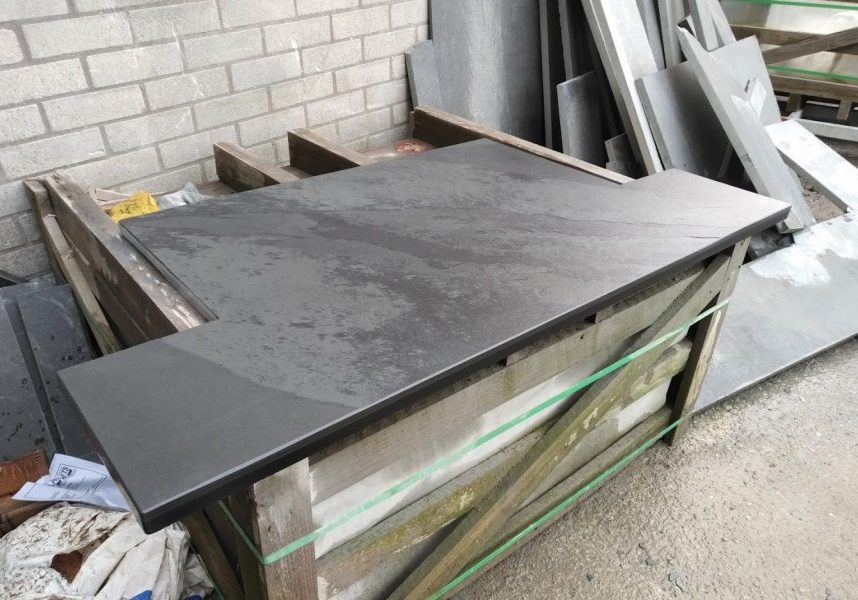 Bespoke T-shaped slate hearth at the end of preparation